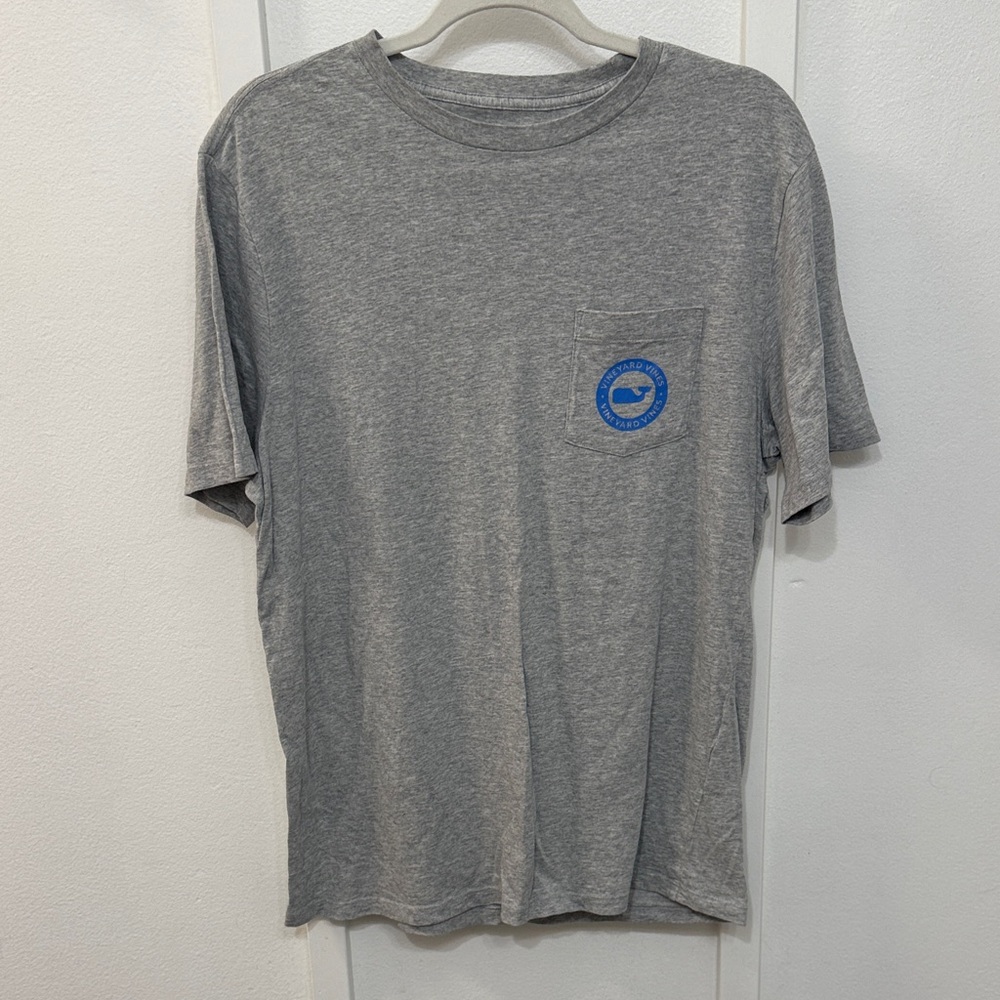 Gray Vineyard Vines T-Shirt